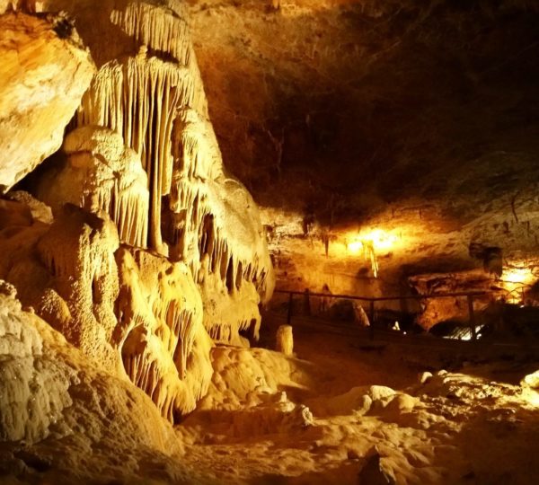 Grotte des Moidons