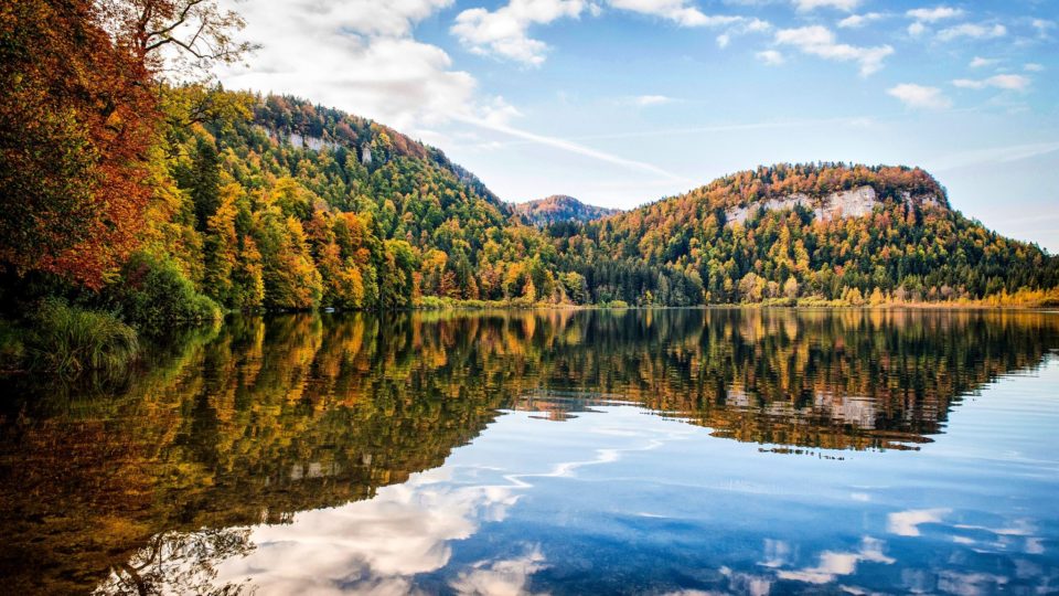 Lac de Bonlieu en Automne