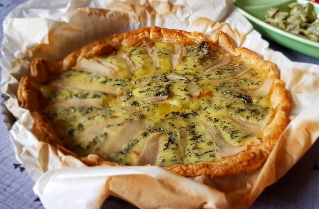 Tarte aux poires et Bleu de Gex © Jura Tourtisme
