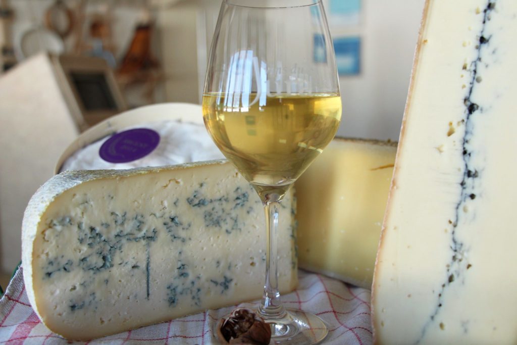 Morbier, Bleu de Gex, Comté et Mont d’or © Aline Dalloz / Jura Tourisme