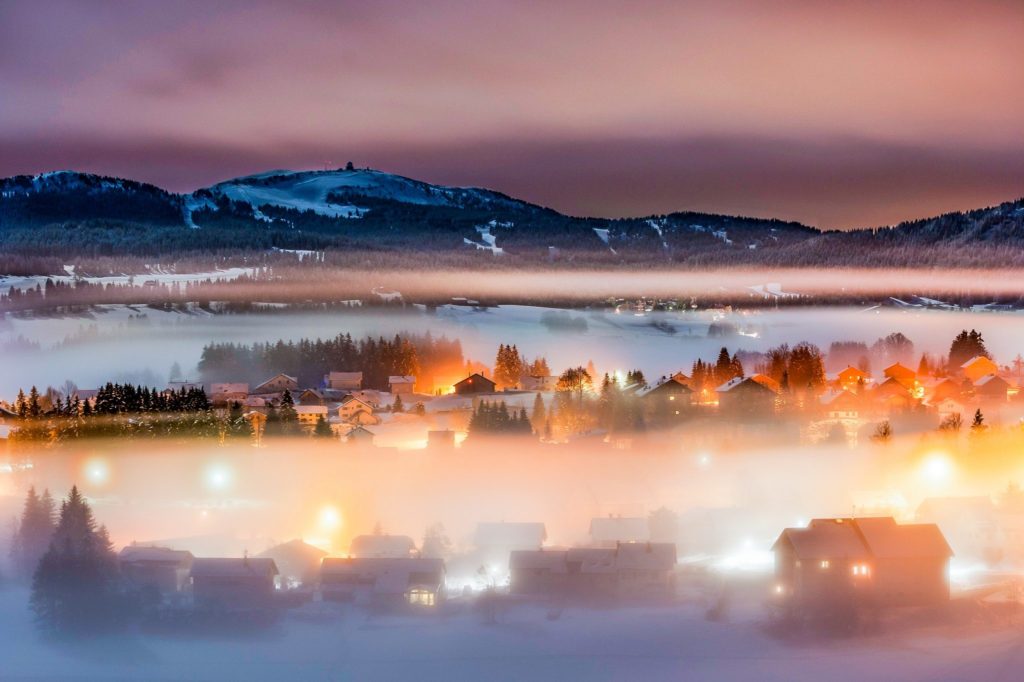 Station des Rousses de nuit © Benjamin Becker/Jura Tourisme