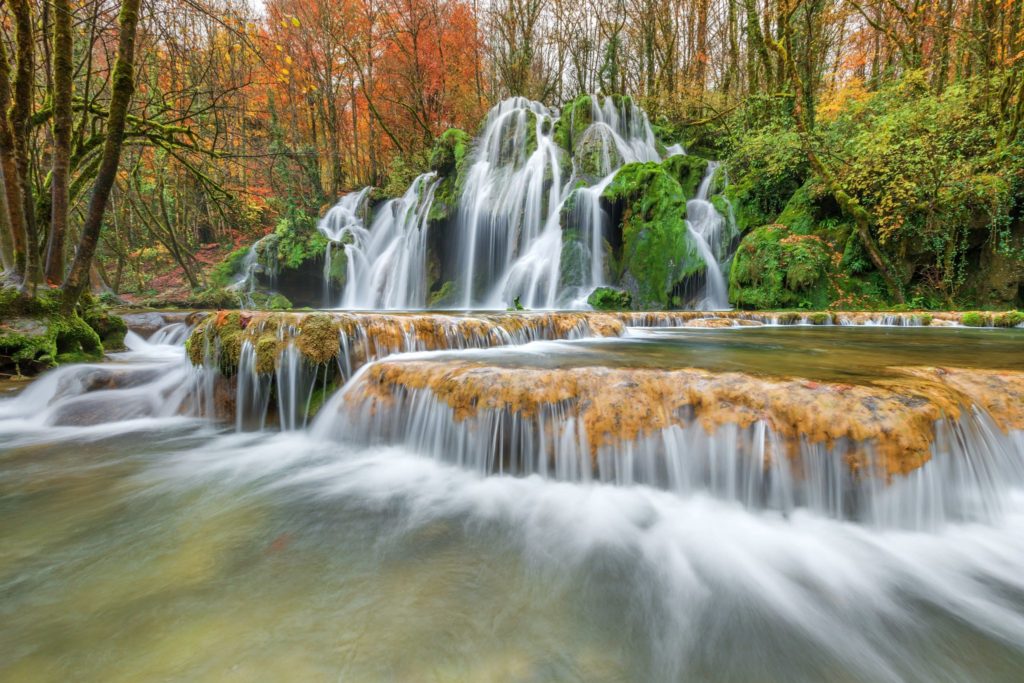 Cascade des tufs aux Planches-Près-Arbois © Stéphane Godin/Jura Tourisme