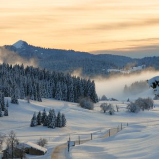 Paysage des Hautes-Combes enneigé