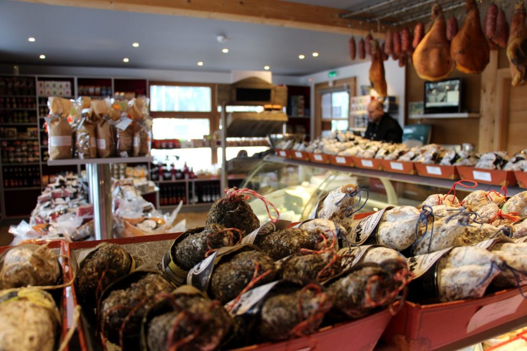 Ferme du Grandvallier - Magasin de vente de produits régionaux © Jura Tourisme