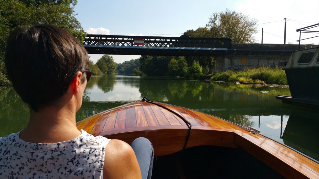Bateau-taxi à Dole © Jura Tourisme