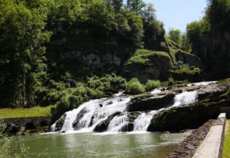 De monts en rivières