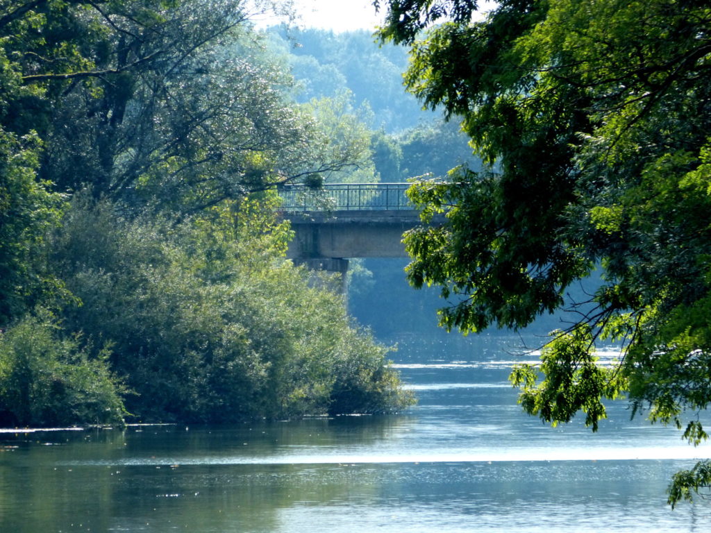 Le Doubs à Fraisans © Jura Nord
