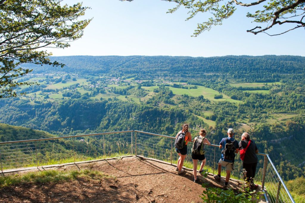 Belvédère de la Roche Brulée © Benjamin Becker/Jura Tourisme 