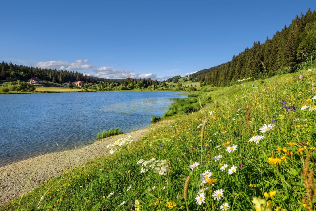 Lac de Lamoura © Stéphane Godin/Jura Tourisme