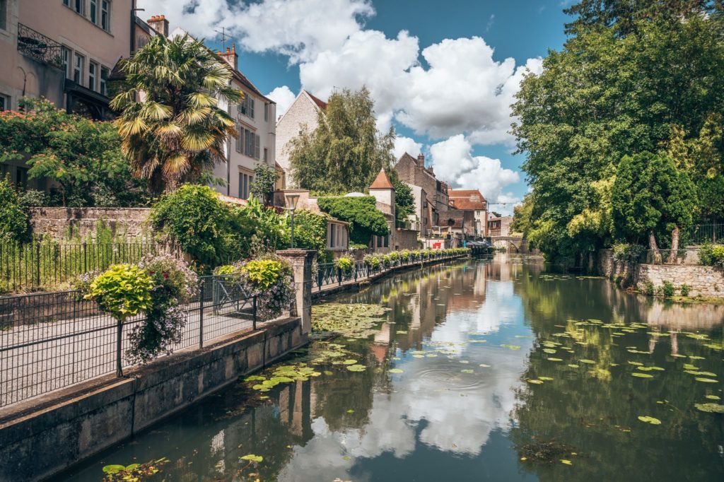 Canal des tanneurs à Dole © Prépare ta Valise/Jura Tourisme