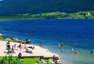 Baignade au lac des Rousses