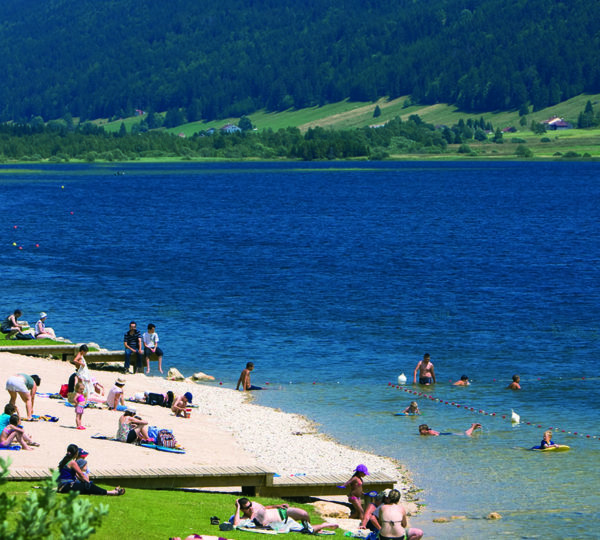 Baignade au lac des Rousses