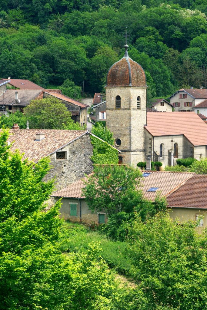 Village de Montagna-le-Reconduit © www.stephane-godin.com/Jura Tourisme