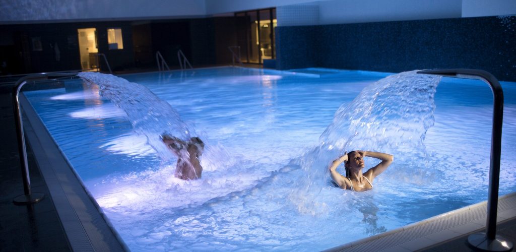 17 Piscine des Thermes de Salins-les-Bains