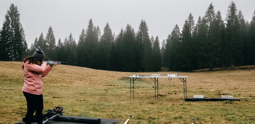 Initiation au biathlon © RefuseToHibernate / Jura Tourisme