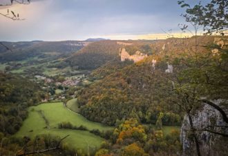La cascade des tufs aux Planches près d’Arbois