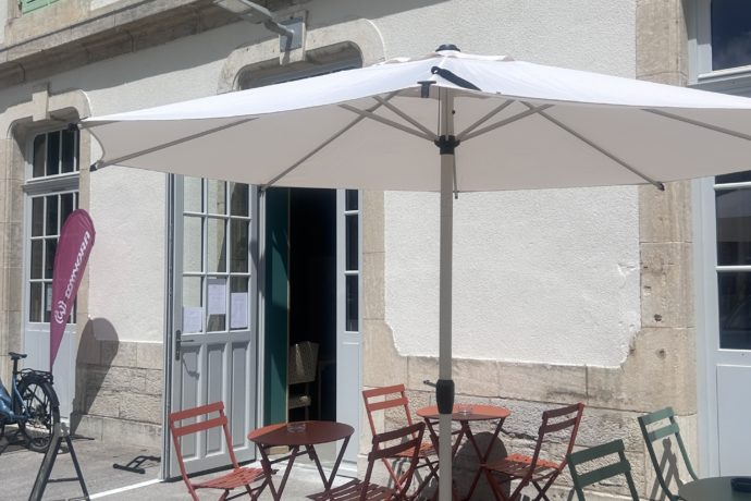 ©Mathilde.B – A_Tour_de_Roues – terrasse