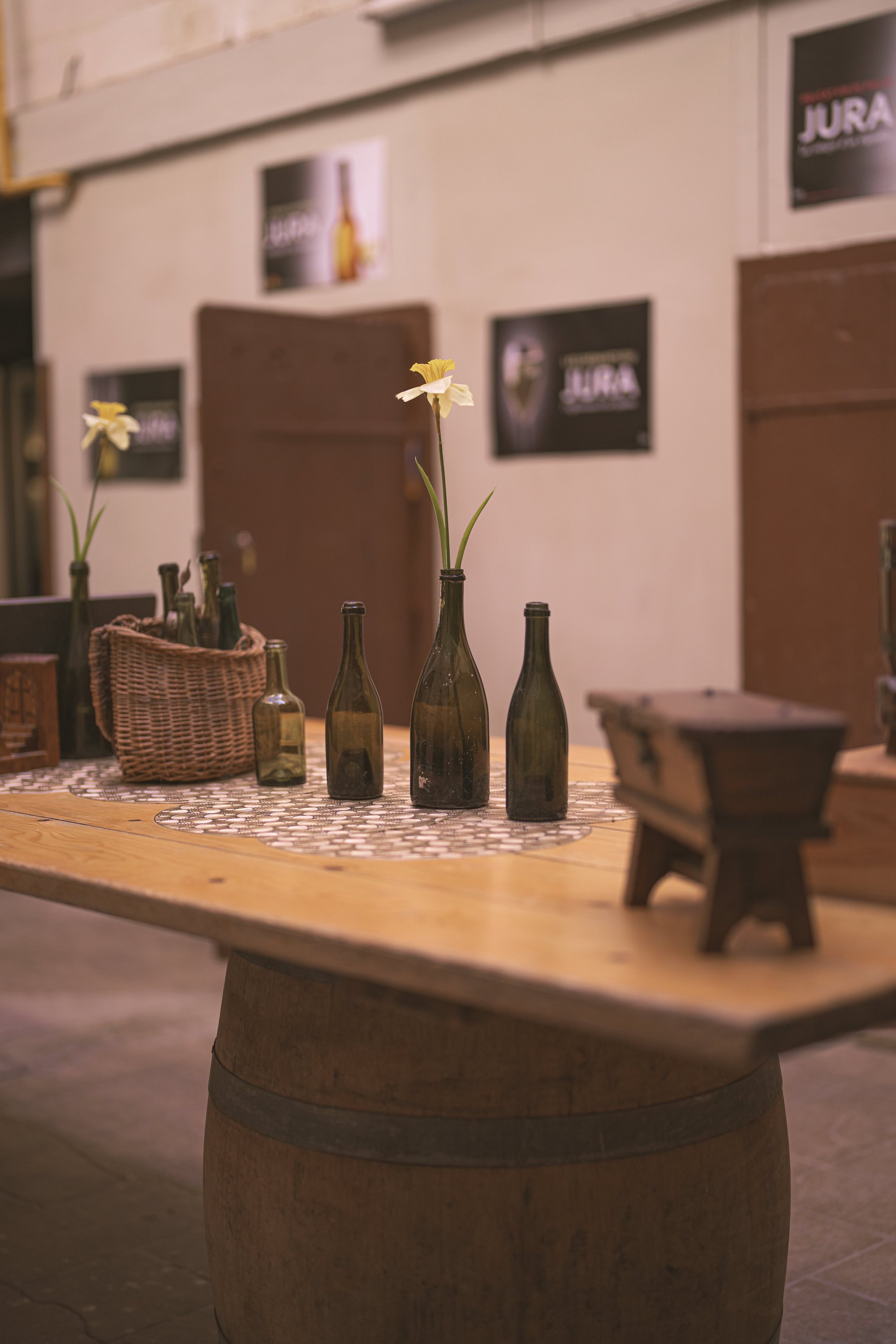 Vins Jérôme Arnoux / La Cave de la Reine Jeanne à ARBOIS, Jura Jura Tourisme