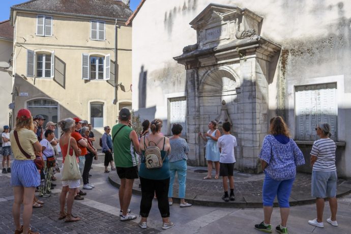 Visite guidée, rue Perrin