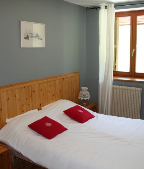 Appartement en maison mitoyenne – R613BAI00