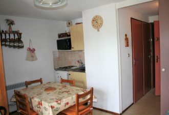 Le Risoux – Studio en résidence – R401CAB00