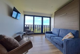 Le Lacuzon – Studio en résidence – R462HEN00