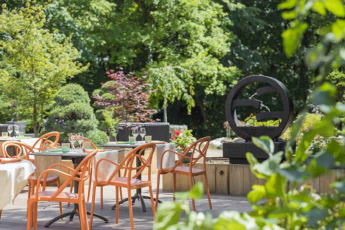 Terrasse du restaurant, Le Bois Gourmand, Champagnole, Jura