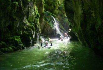 Lézard des bois – Accompagnateur en montagne, moniteur escalade / canyon