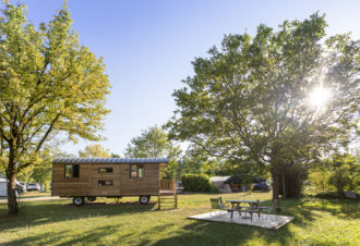 Huttopia – La Plage Blanche