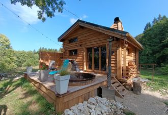 Les Étoiles de Bevy  – Chalet mobile Licorne