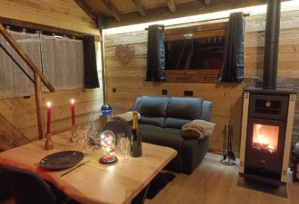 Les Étoiles de Bevy  – Chalet mobile Licorne