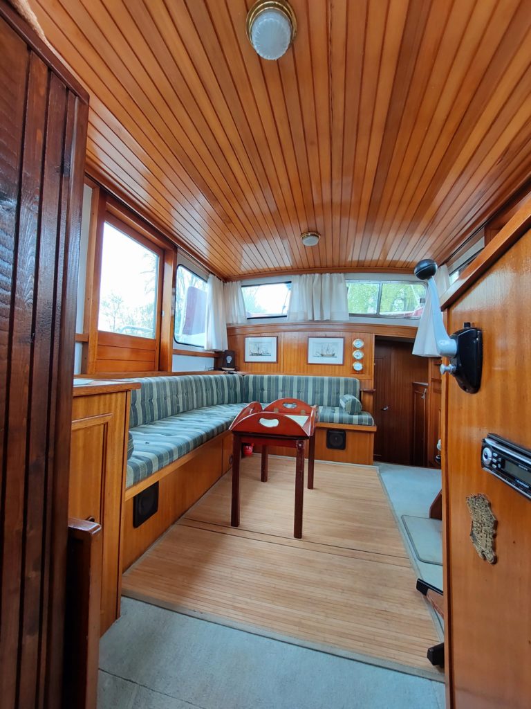 Bateau Le Lys à DOLE, Jura Jura Tourisme