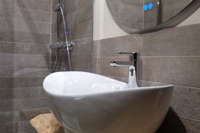 Salle d&rsquo;eau de la chambre La Jourmaine