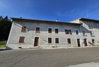 Maison mitoyenne – Appartement – B601ROC00