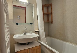 La Roche du creux – Studio mezzanine – B412LEC00