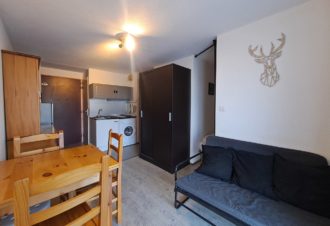 Le Cernois – Studio en résidence – P402DOR00