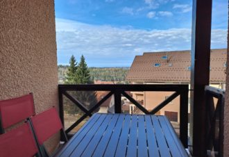 Les Terrasses des Jouvencelles – Studio en résidence – P422FER00