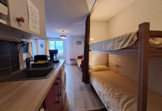 L’Orée des Pistes – Studio en résidence – R412MOR00