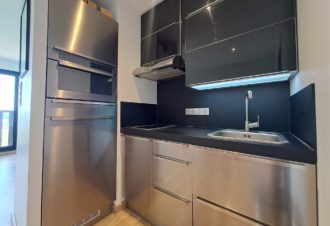 Le Lacuzon – Studio en résidence – R462HEN00