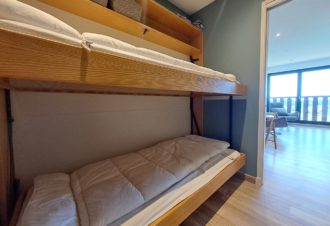 Le Lacuzon – Studio en résidence – R462HEN00