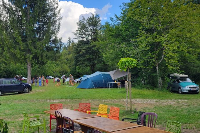CAMPING DE LA FRAITE JURA LAC DE VOUGLANS
