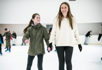 Patinoire/piste de roller de l&rsquo;Espace des Mondes Polaires Paul-Émile Victor