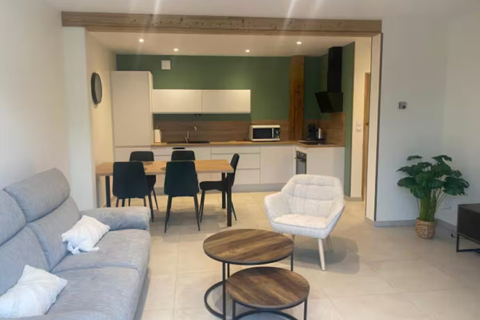 2cd77a3e-84f9-432a-895b-5adcbd148377