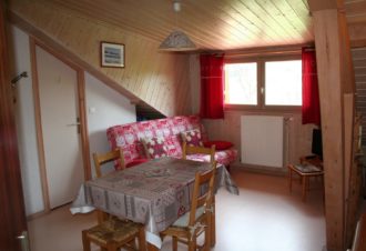 Studio (Renard) en maison mitoyenne – R322BAIST