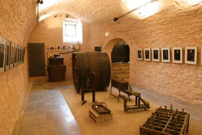 MUSEE DE LA VIGNE ET DU VIN DU JURA_5