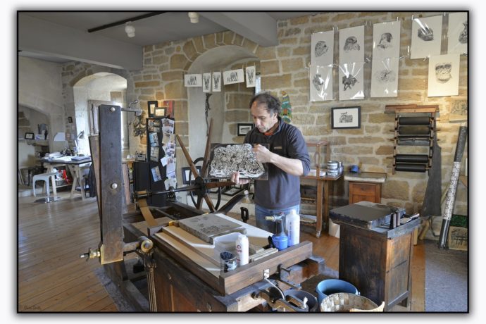 ATELIER LITHOGRAPHIQUE LA PIERRE QUI ENCRE_1