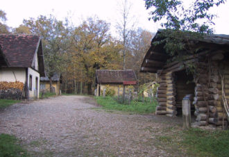 Forêt de Chaux, baraques bûcheronnes du 14