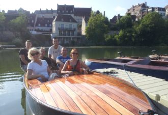 Location de bateaux électriques : Une Belle Aventure
