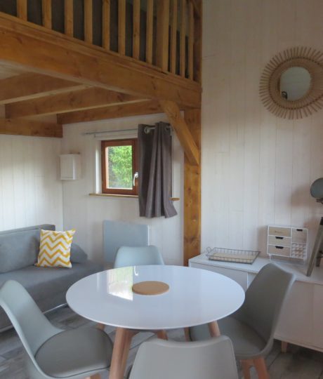 Location saisonniere – le petit chalet jurassien