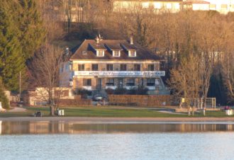 Hôtel La Chaumière du Lac